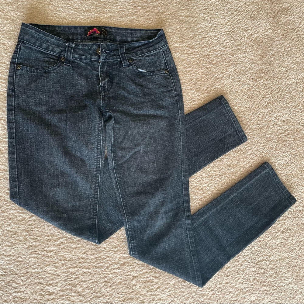 Black Low-rise Skinny Jeans